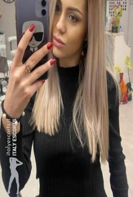 Ella Escort Rome