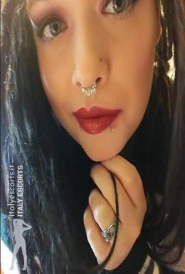 Dolce Giulia  Escort Alba Adriatica