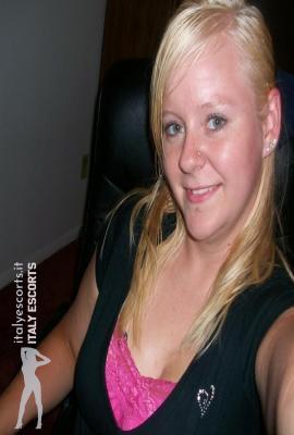 Seducente Giulia  Escort Arezzo
